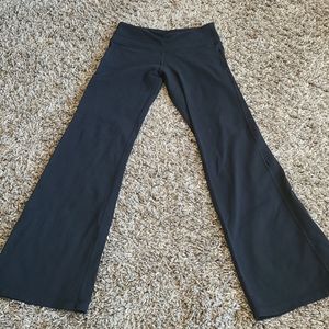 Lululemon groove pant flare